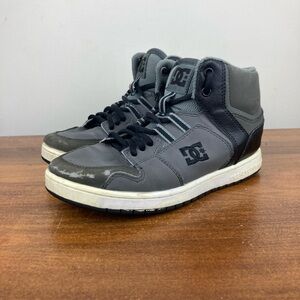 DC SPARK High Rise RS Sneakers Gray Black Youth Kids Skateboarding Shoes Size 3.